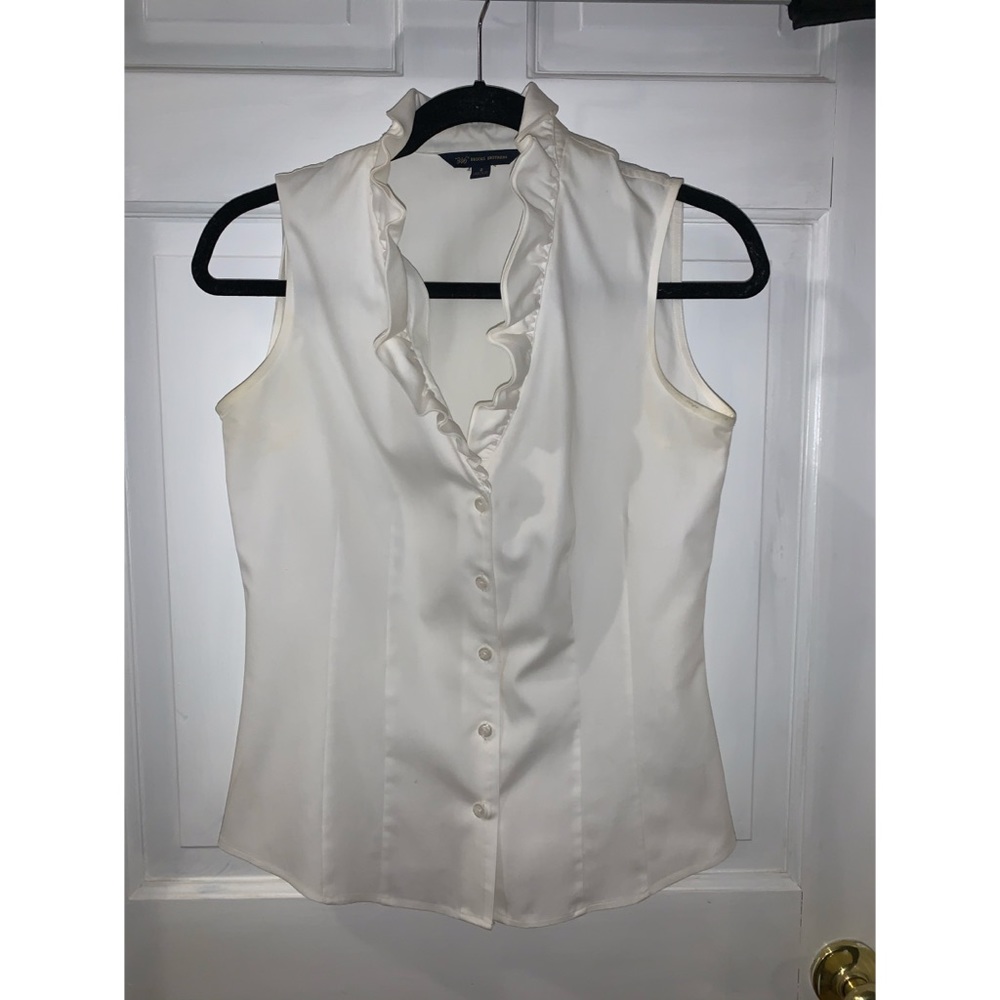 Brooks Brothers White Sleeveless Blouse
